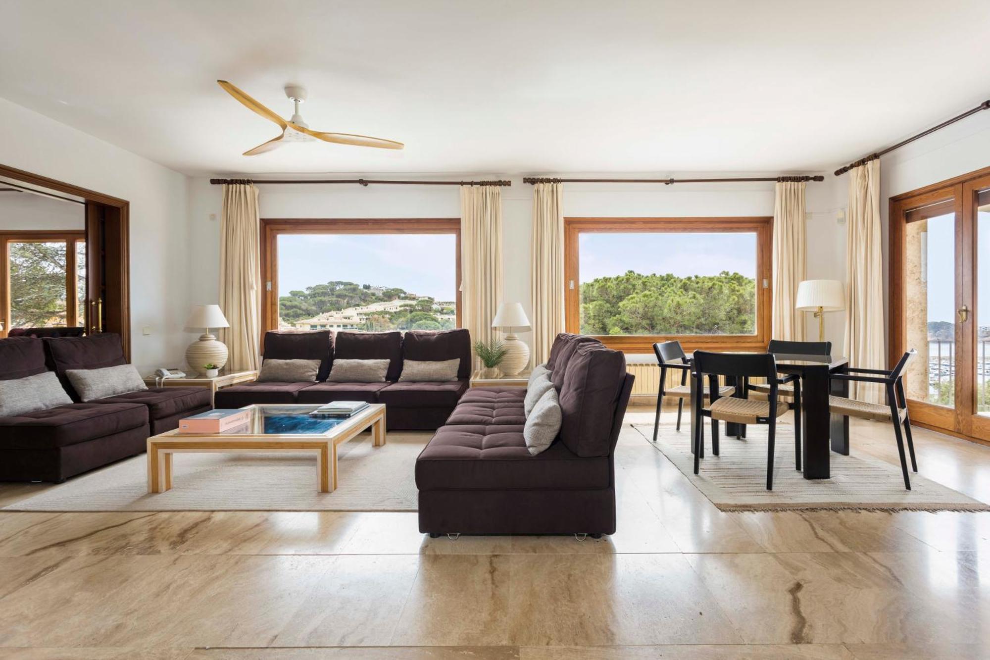 Villa Maricel Сан-Фелиу-де-Гишольс Экстерьер фото